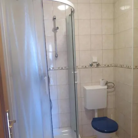 Studio In With Balcony, Air Condition, Wifi Apartament