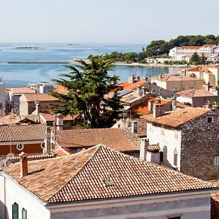 Studio In With Balcony, Air Condition, Wifi * Poreč